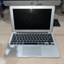 Apple Macbook Air Core i5 1.3 gHz 11" Mid 2013 4gb RAM No HD 1