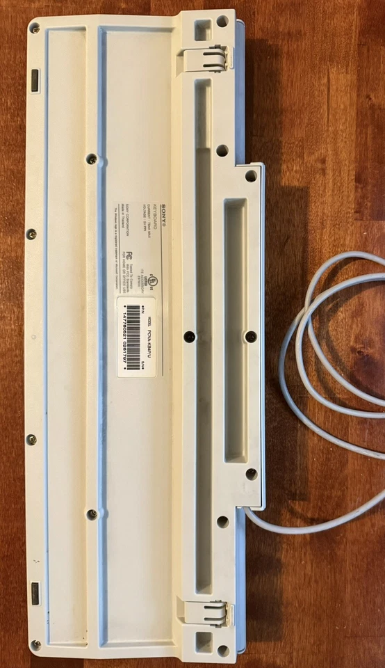 Sony Vaio PCVA-KB4P/U Desktop PS2 Wired Keyboard w/ Num Pad Six Pin PC Clean - Image 3 of 3