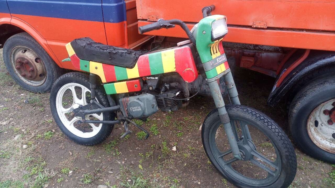 1978 Fantic Motor 3V Fantic Sprinter 82 Vintage Moped Shipping Includes