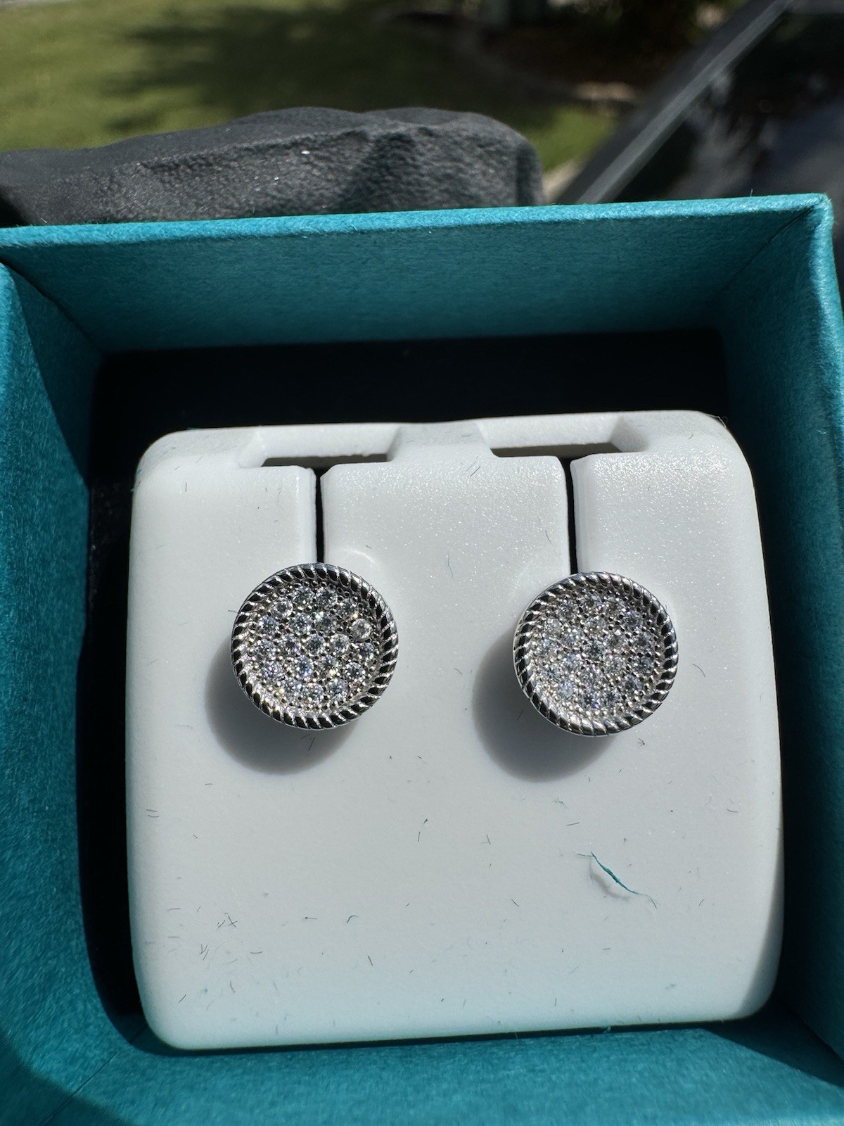 Sparkling Flat Moissanite Stud Earrings for Everyday Elegance