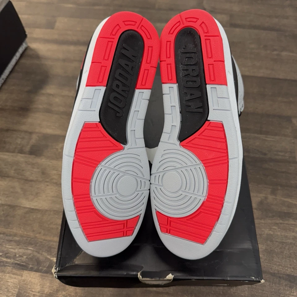 Talla 9 - Air Jordan 2 Retro Infrarrojo 23 Negro Cemento (NUEVO) Foto 3 de 4