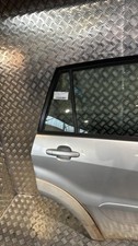 Porte arrière et accessoires Toyota RAV 4