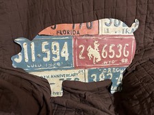 Metal Pig Car License Plate Design Vintage Looking Wall Hanging Decor