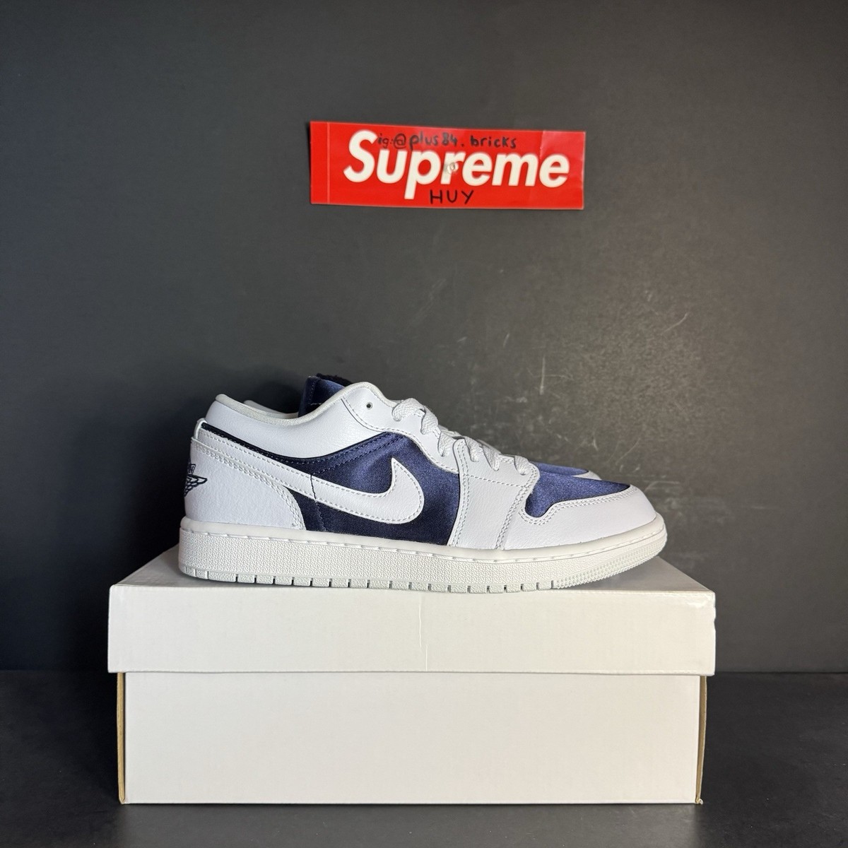 公式正規品!★ NIKE AIR JORDAN 1 LOW SE GREY NAVY Nike Air Jordan 1 Low SE Football Grey Navy FZ8778 044 Size
