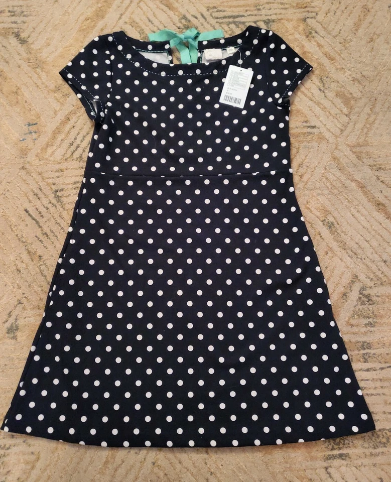 Nuevo con etiquetas Vestido Anthropologie Postmark Negro Blanco Lunares Ajuste y Acampanado Talla Pequeña Foto 3 de 4