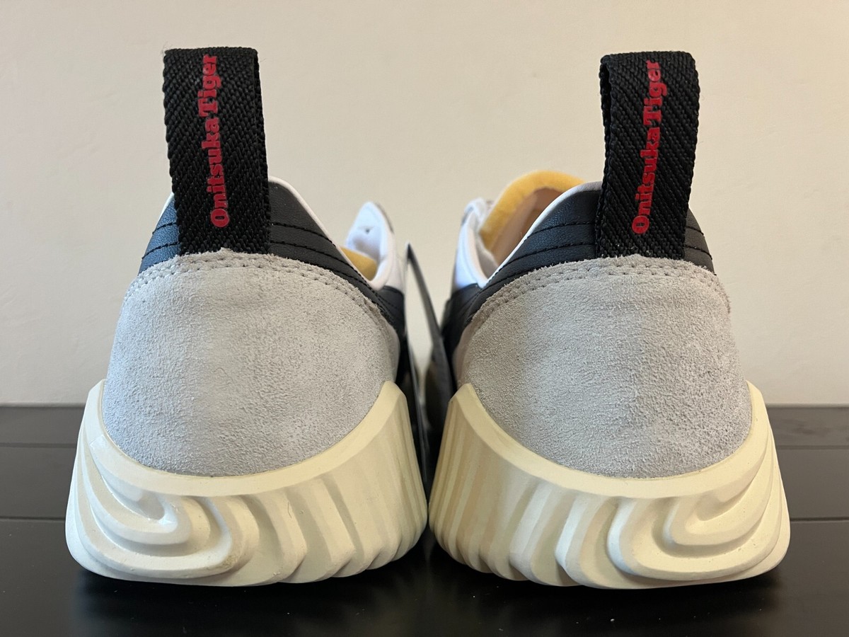 Onitsuka Tiger ACROMOUNT ( WHITE/BLACK ) 1183B257.101 [UNISEX