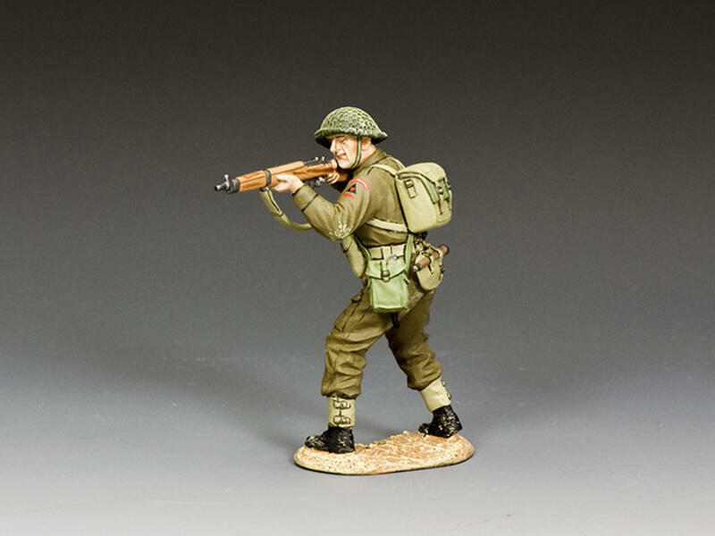 KING AND COUNTRY DD354(B) 'Standing Firing' w/Sand base