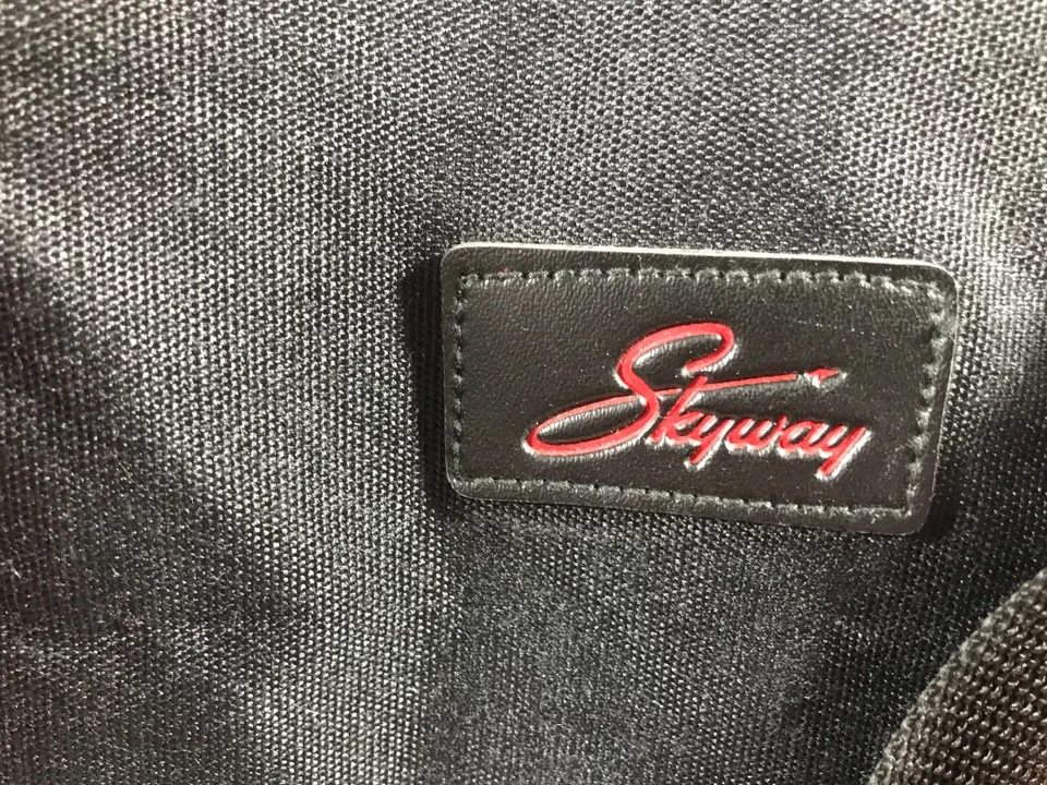 Bolso de mano Skyway de lona negro para equipaje de mano Foto 4 de 4