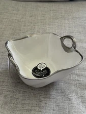 NWT Pampa Bay Handle with Style Snack Bowl White & Silver (CER-2609)