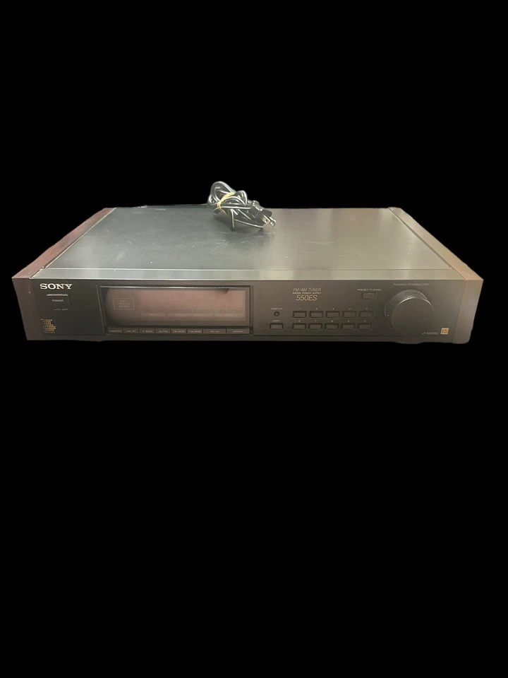 Sintonizador AM/FM estándar elevado Sony ST-S550ES con paneles laterales de palo de rosa Foto 2 de 3