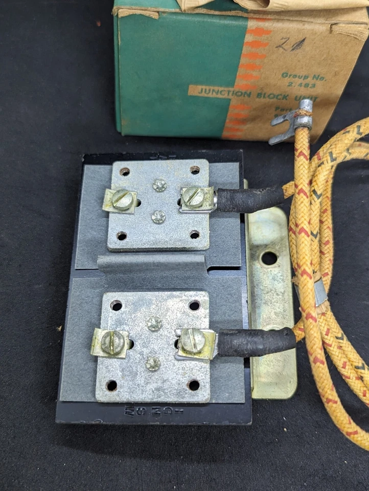 НОВЫЙ ИЗ СТАРЫХ ЗАПАСОВ 1953 1954 CHEVROLET BEL AIR SPORT CLUB КУПЕ 150 210 ПРЕДОХРАНИТЕЛЬ СОЕДИНИТЕЛЬНЫЙ БЛОК - Изображение 2 из 4