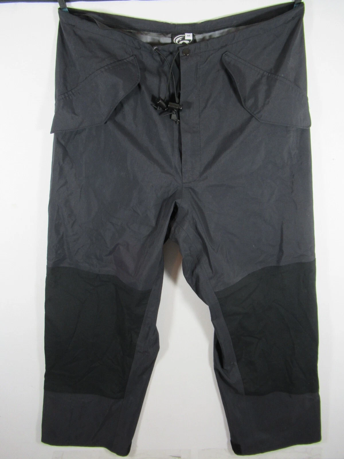 Adventure Tech Military Style Trouser Pants Men M Waterproof Front Pocket Flap
Opens in a new window