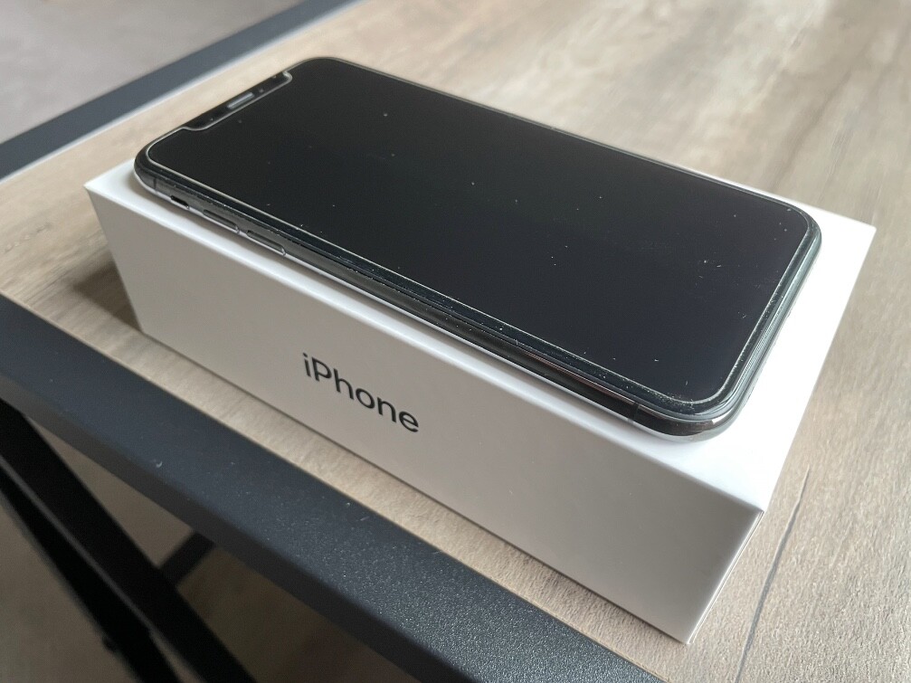 Apple iPhone X - 64GB - Space Gray - Excellent Condition | eBay