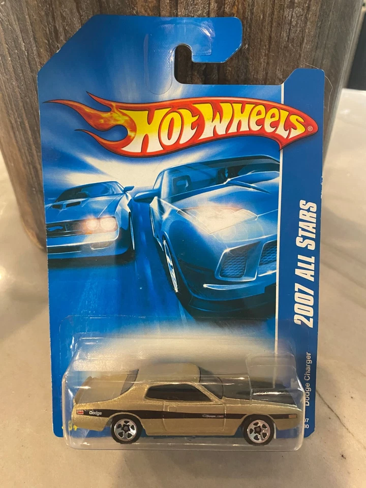 2007 Hot Wheels #154 Tout Stars Dodge Charger Doré Variante W/Chrome 5 Rayon - Photo 1/1