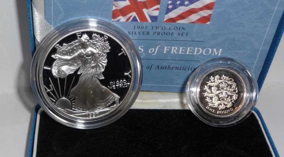 1997 Prueba Símbolos de Libertad, Juego de Dos Monedas Ultra Raro con Caja y Certificado Foto 3 de 4