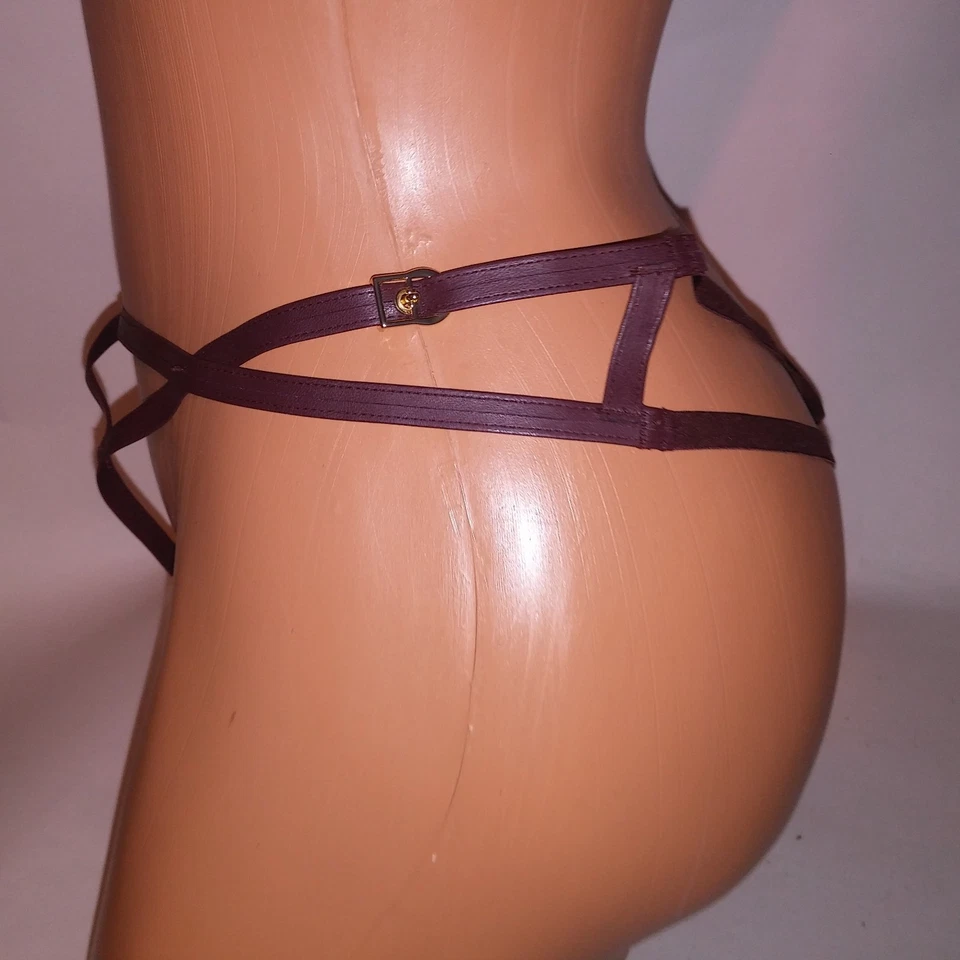 Victoria Secret Panty Tanga Pierna Media Alta Marrón Tirantes Imitación Cuero Sólido Nuevo Foto 3 de 4