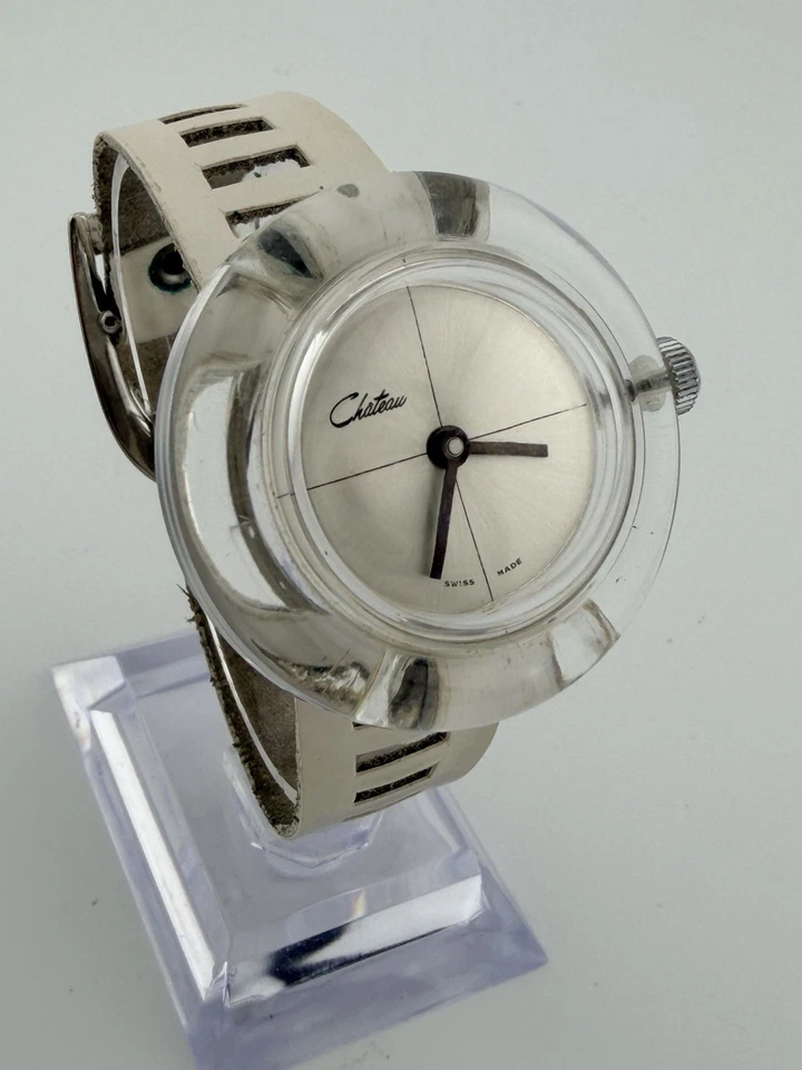 Reloj Chateau Swiss Lucite Dome - Diseño de la Era Espacial, Raro Estuche Acrílico Vintage Foto 2 de 4