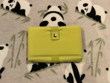 Pretty Simple Women’s Wallet Lime Green File Organizer Envelope Card Holder Snap