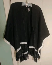Vince Camuto Elegant Black And White Herringbone Poncho Cape Shawl OSFM