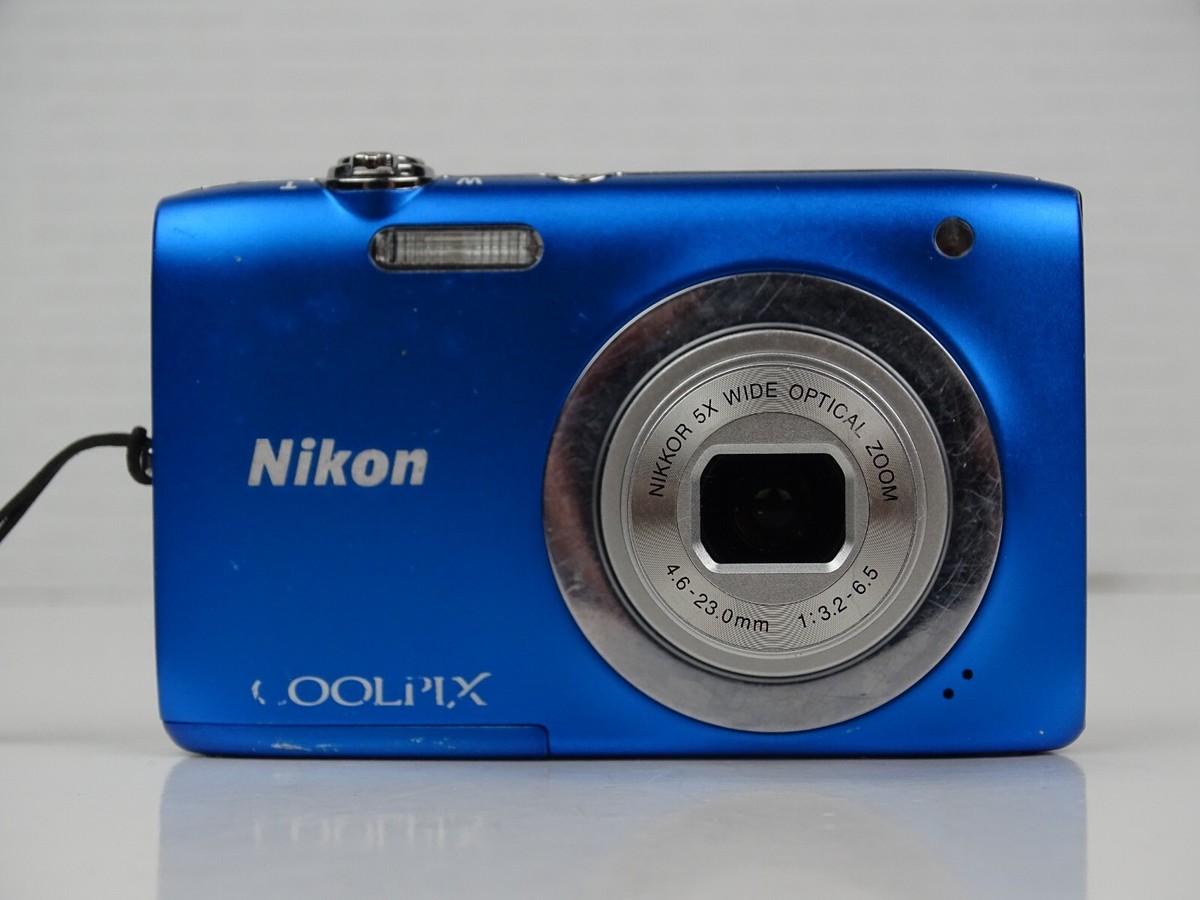 Nikon COOLPIX S2600 14.0 MP Digital Camera Blue Parts Or Nikon COOLPIX S2600 14.0 MP Digital Camera Blue Parts Or