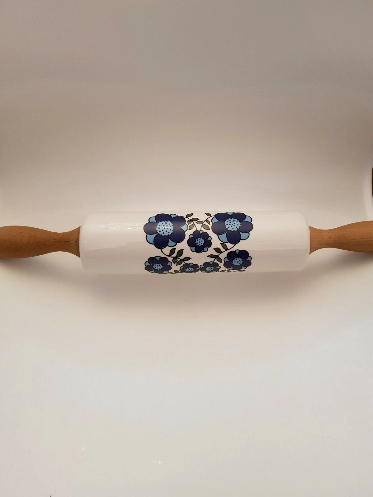 Porcelain Rolling Pin Scandinavian Floral Design Navy & Light Blue Vintage (B1)