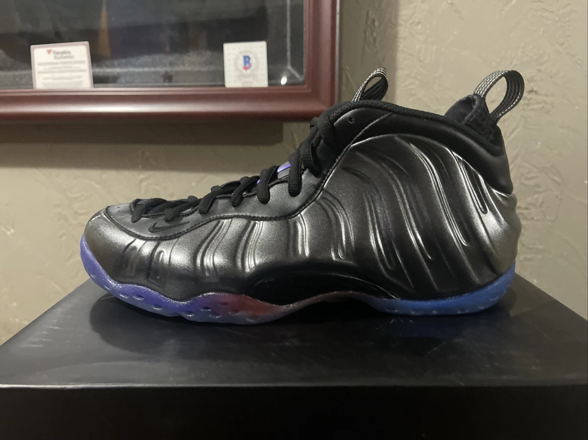 Nike foamposite top size 10