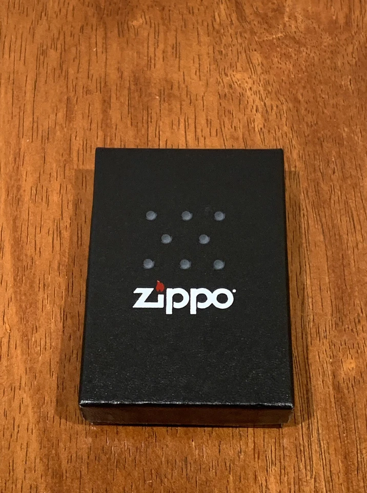 Encendedor Cactus Jack x Fragment x Zippo • ¡Colaboración Travis Scott EN MANO! Foto 3 de 4