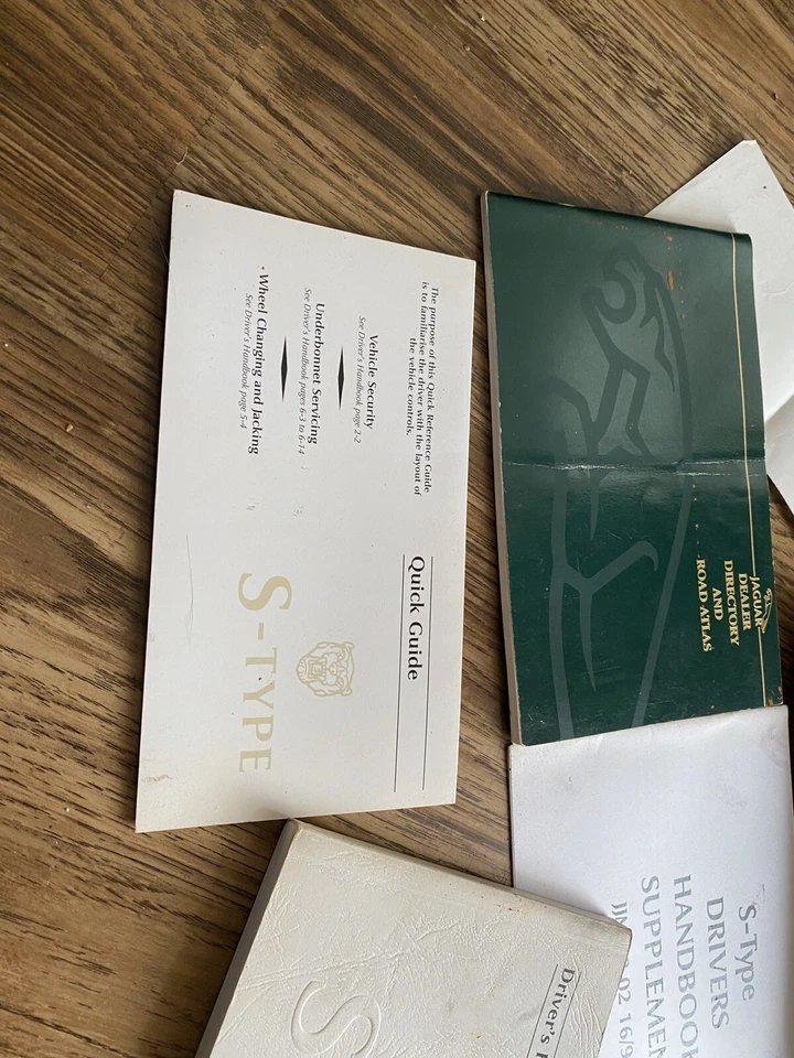 2000 JAGUAR S TYPE OWNERS MANUAL COMPLETE 6 BOOKLETS & LEATHER CASE - Image 2 of 4
