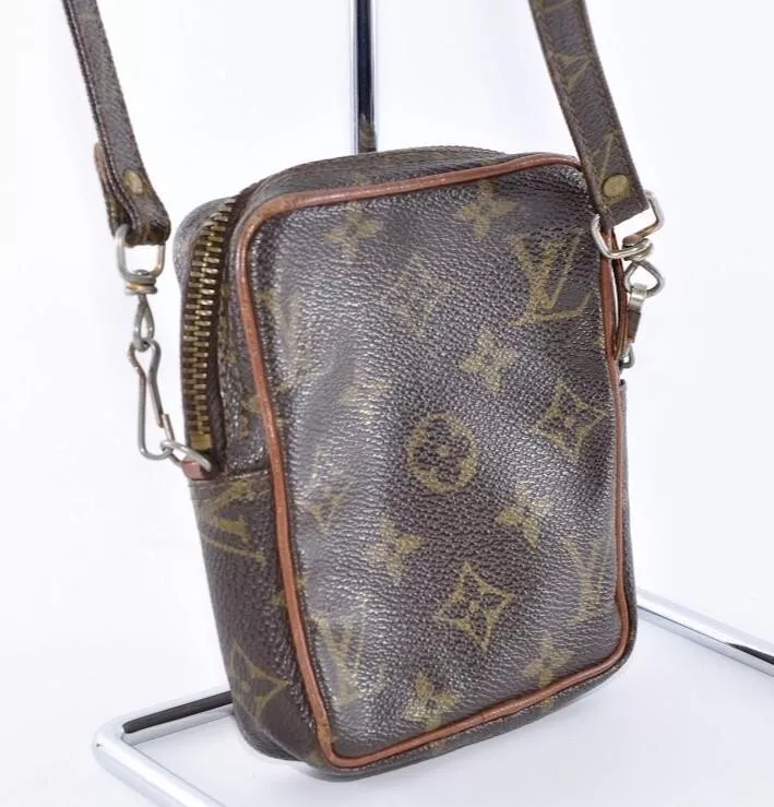 Louis Vuitton, Bags, Authentic Louis Vuitton Mini  Monogram  Crossbody