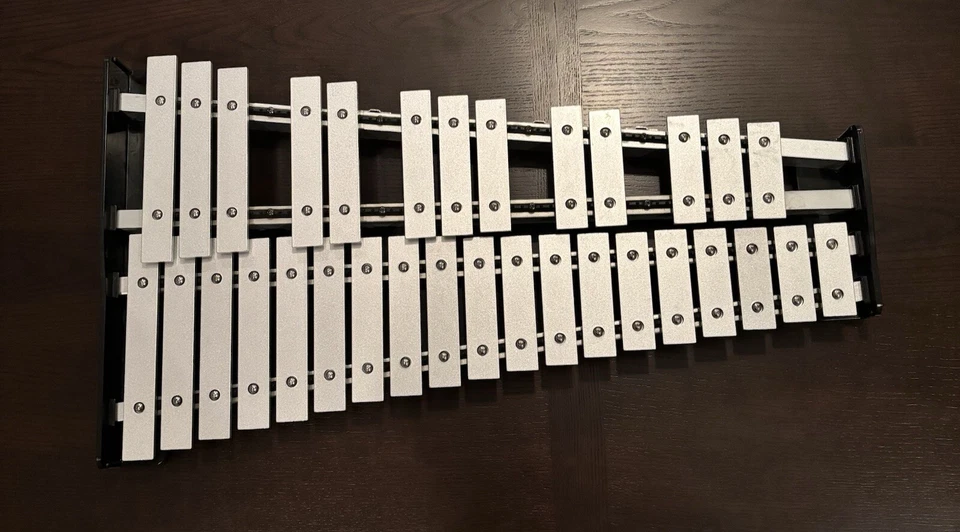 Instrumento xilófono Yamaha SPK-275 con soporte de batería, bolsa de campana rodante y mazos Foto 3 de 4