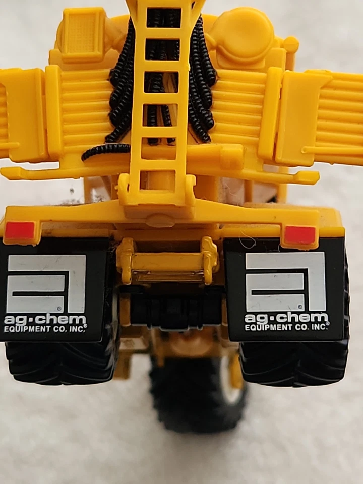 ERTL Diecast Ag Chem 1603T Terra-Gator Air Spreader Collectors #1780U - Image 2 of 4