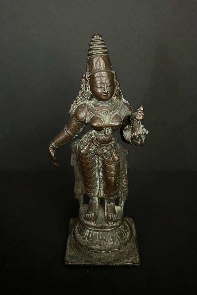 18th - 19th Century Copper Alloy Goddess / Lakshmi Miniature Figure Rare Antique - Image 4 of 4