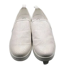 NWT Calvin Klein Women’s White Snake Print Leather Deva Slip-On Sneakers 8M