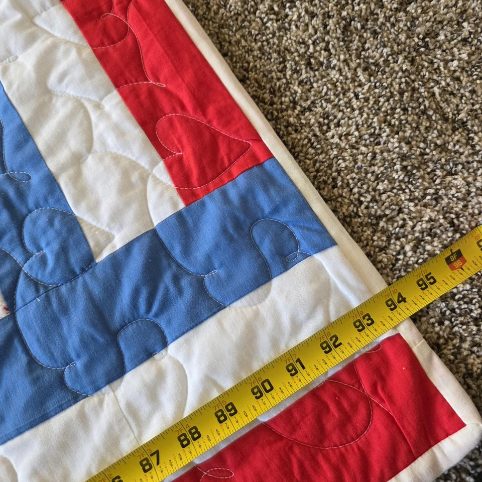 Manta Edredón Patchwork Hecha a Mano Rojo Blanco Azul Estrella Cesta Corazones Patrón Foto 3 de 4