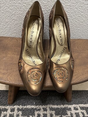 Luciano Barachini Gold Pumps Med Size US