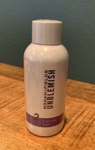 unblemish clarifying toner