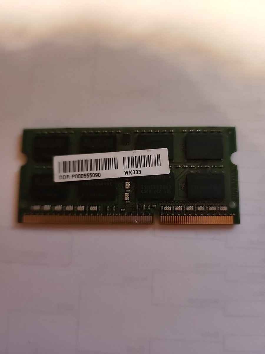 Samsung 4GB 2Rx8 PC3-12800S-11-11-F3 M471B5273DH0-CKO SO-DIMM