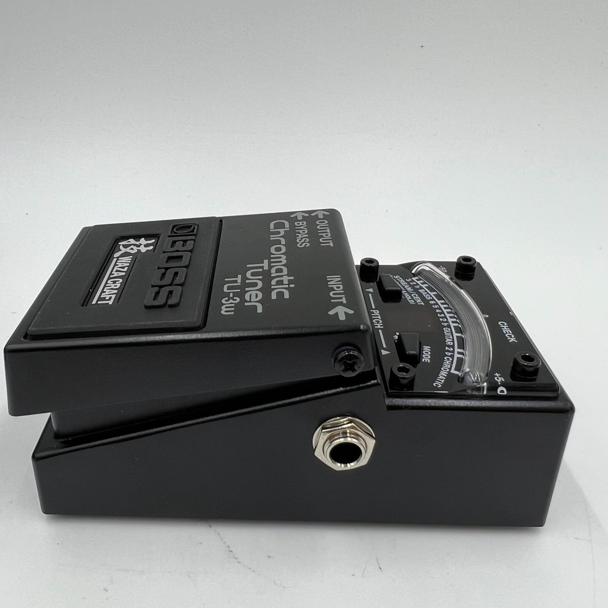 【新品未使用】BOSS TU-3w Chromatic tuner Amazon.com: Boss TU-3W Waza Craft Chromatic Tuner with