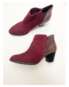 Vionic Upright Anne Red Suede Ankle Bootie Snake Print Women Size 9.5 EUC | eBay