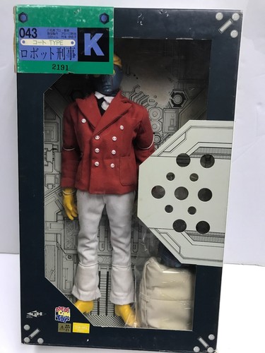 Medicom RAH 043 ROBOT DETECTIVE K 12" 1/6 Action figure b - Picture 5 of 5