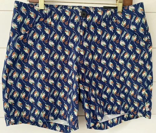 Lee Womens Navy Leaf Pattern Print 5.5" Inseam Shorts Reg Fit Mid Rise Sz 14 NWT
