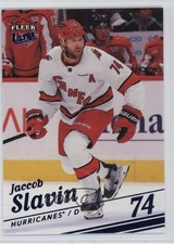 2025-26 Upper Deck Fleer Ultra Ice 32/100 Jaccob Slavin #7 04vd
