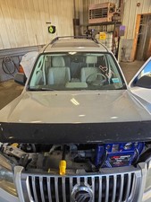 Used  fits: 2009 Mercury Mariner  Grade B