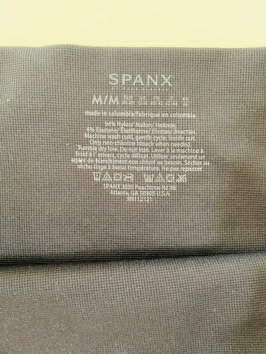NEW Spanx Seamless Moto Look at Me Now Leggings Size Medium - Picture 4 of 4
