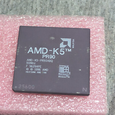 Vintage Windows 95 CPU - AMD-K5-PR90 - ceramic / gold processor - PR90ABQ