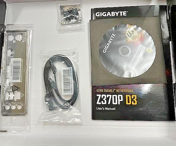 GIGABYTE Carte mère Intel Z37 - Sockel 1151 (Z370P D3) - Informatique