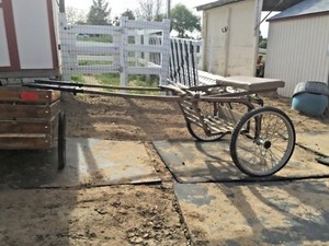 ANTIQUE HORSE DRAWN SULKY/BUGGY/WAGON/CARRIAGE-DECORATIVE ONLY