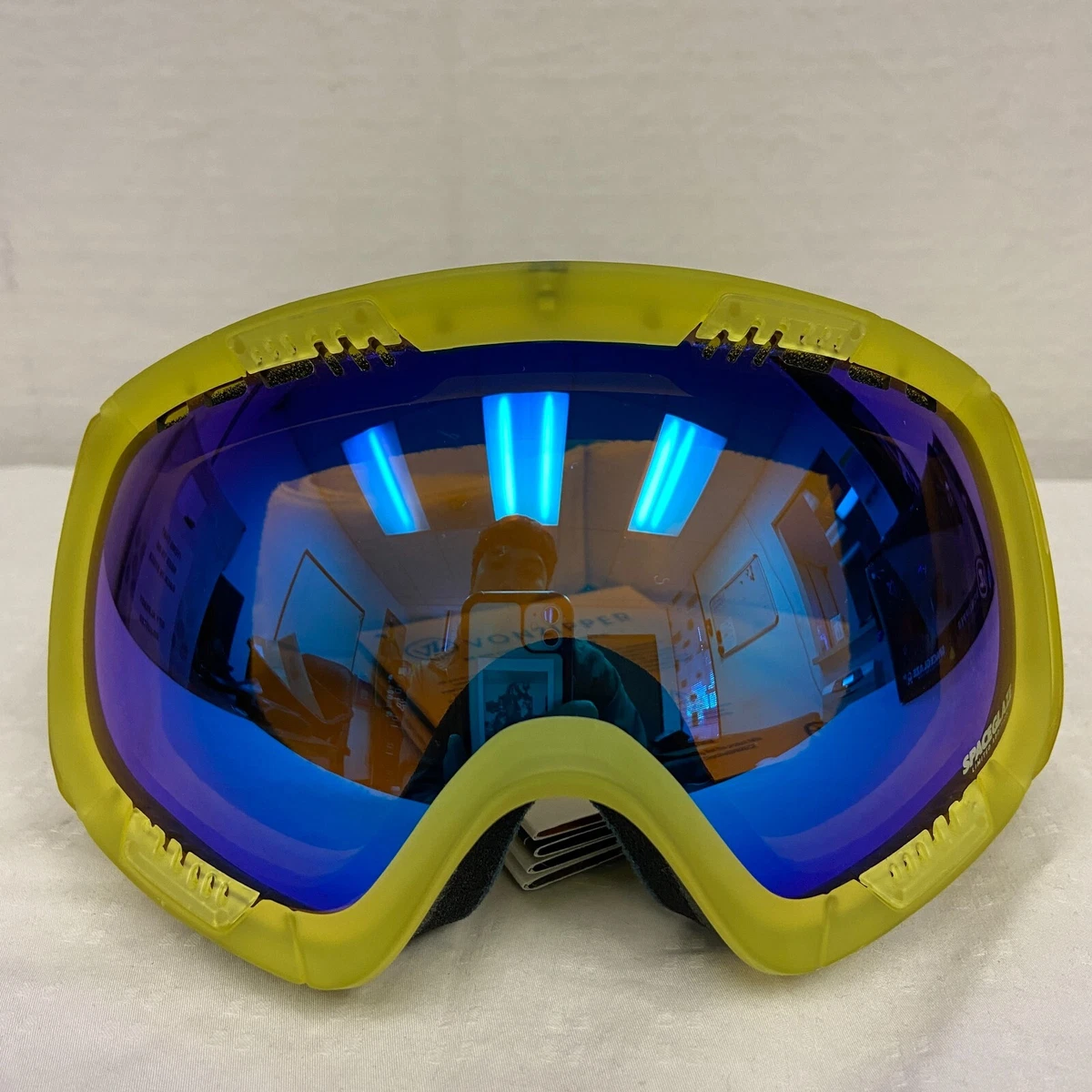 VonZipper Feenom Snow Sport Goggle Space Glaze Lemon w Sky Chrome Lens