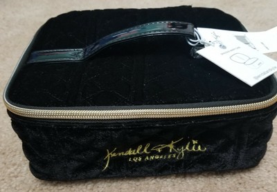 velvet vanity case