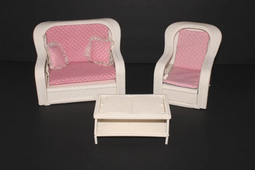 VTG Barbie Dream Cottage Faux Wicker Furniture White Plastic Settee Chair 1983 2